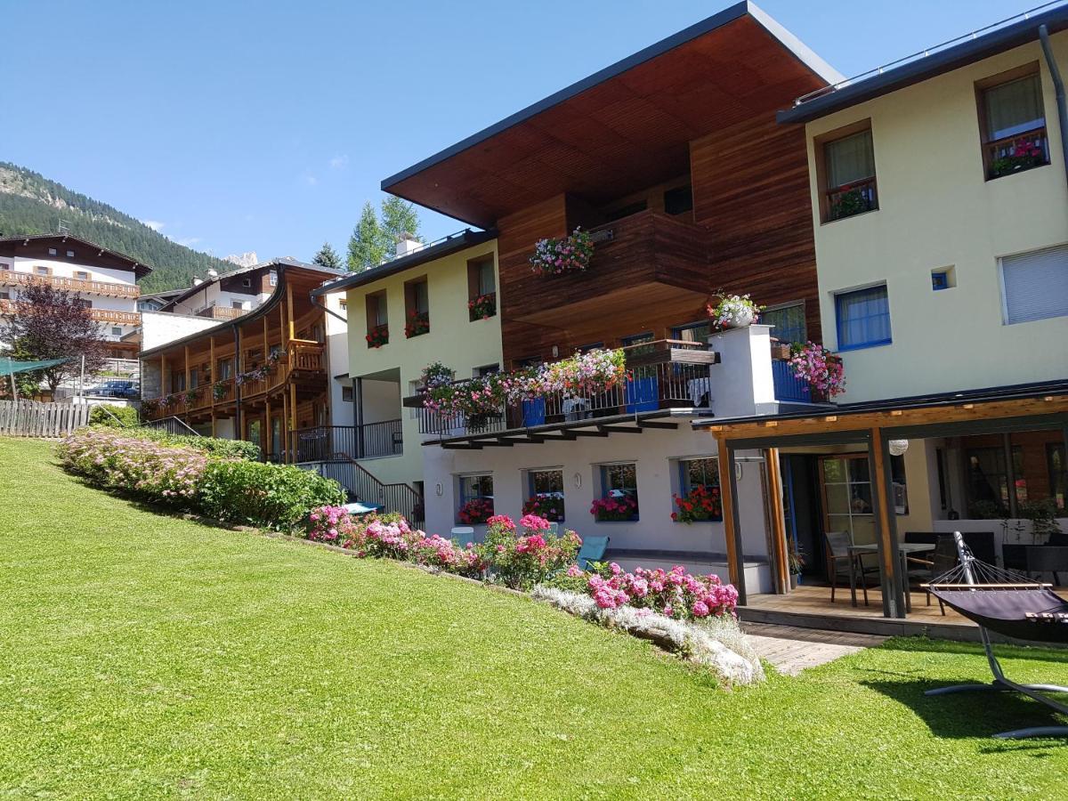 Garni Enrosadira 3* Vigo di Fassa