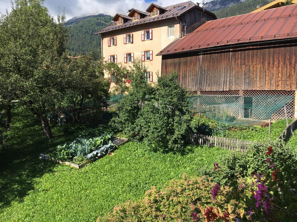 Garni Enrosadira Hotel