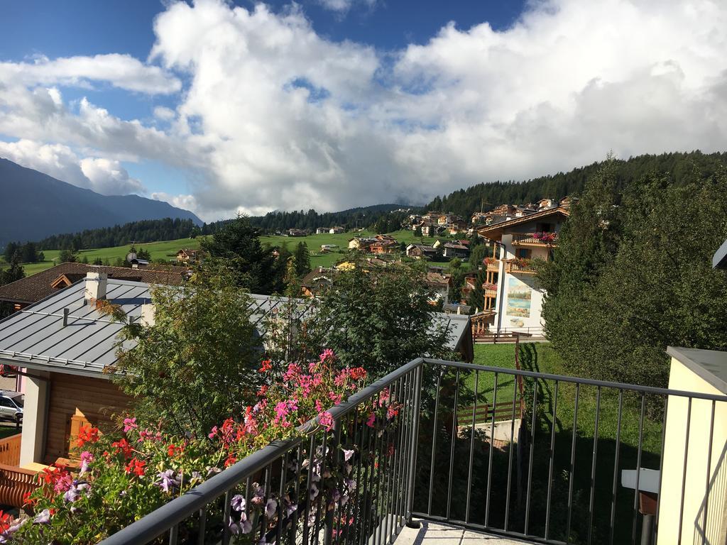 Garni Enrosadira Hotel